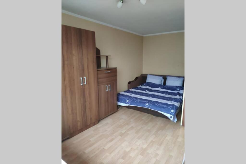 Small Apartment For 2 キエフ エクステリア 写真